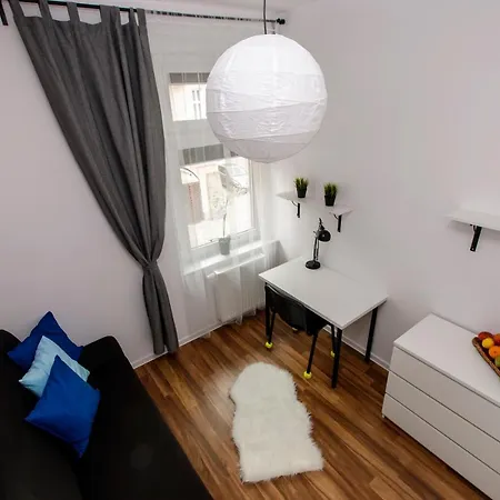 Przytulne Pokoje Mickiewicza 47 Hostal *